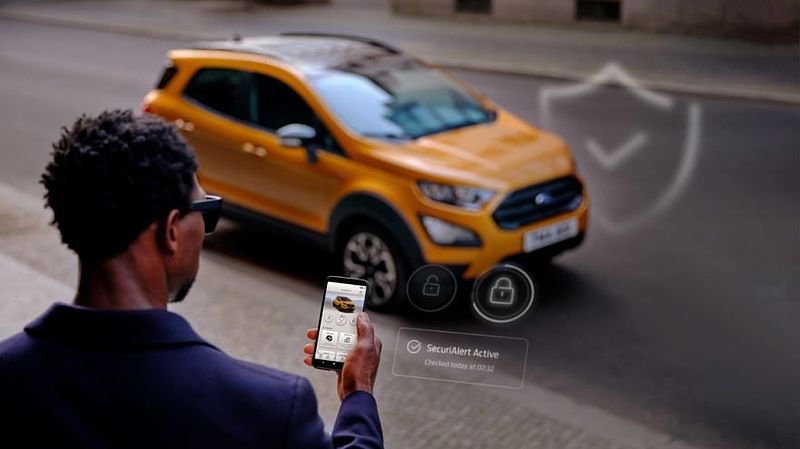 Neues Ford-Sicherheitssystem SecuriAlert informiert Pkw-Fahrzeughalter im Falle eines Einbruchs per Smartphone